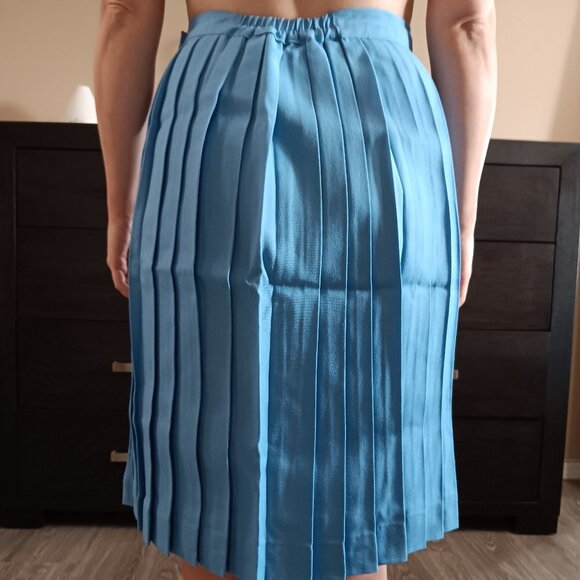 Vintage Powder Blue Pleated Skirt 1960s Mini Midi, XS-S Vintage Deadstock/ NOS - Picture 5 of 9